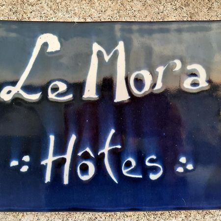 Le Mora Hotes Barfleur Exteriör bild